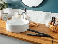 Rowenta SF1810 Express Style Haarglätter | Zwei Temperaturen (180°C Und 210°C) | Keramik-Turmalin-Beschichtung | Extra Lange Platten | Rasche Aufheizung | Verriegelungssystem | Schwarz/Silber -Rowenta 1b893bcae36d2d6e7f0e73879a9717c4